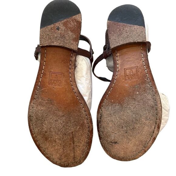 Frye Carson T sandal - Picture 5 of 6